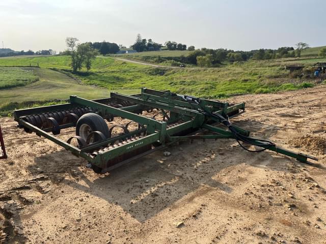 Image of John Deere 950 equipment image 4