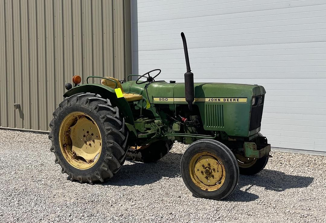 Image of John Deere 950 Primary image