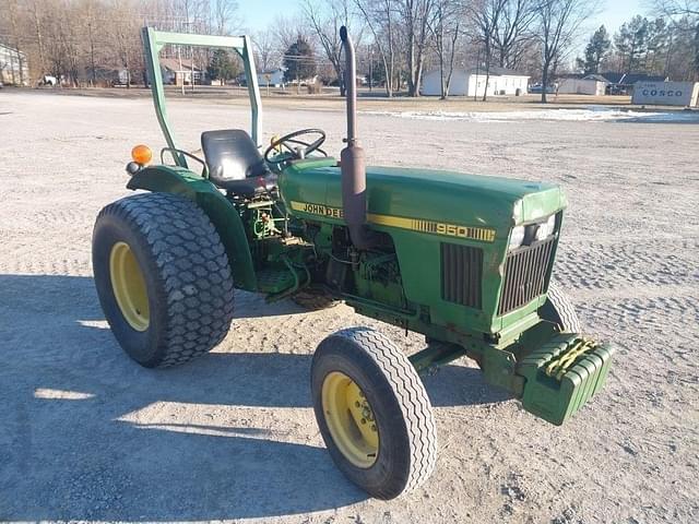 Image of John Deere 950 equipment image 2