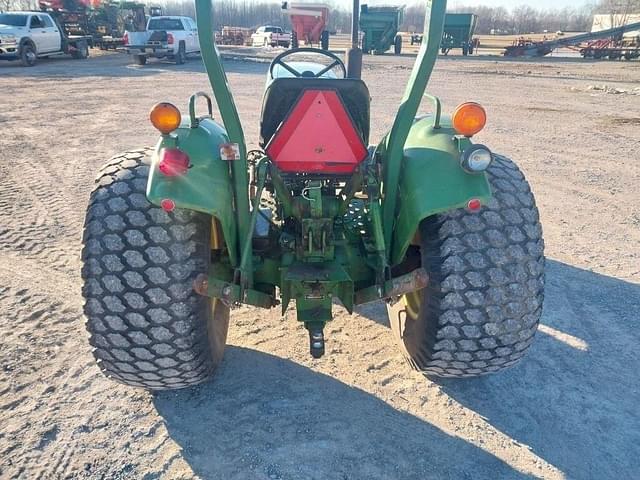 Image of John Deere 950 equipment image 4