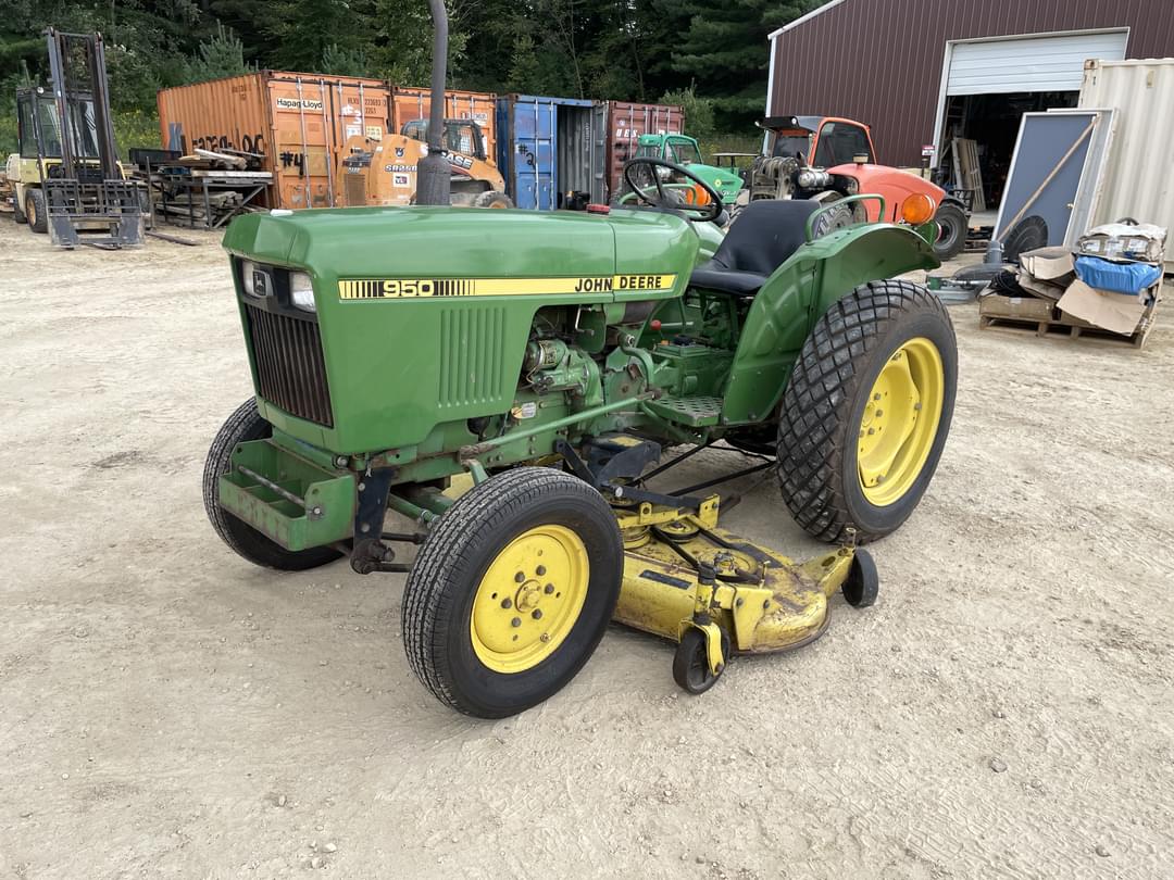 Image of John Deere 950 Primary image
