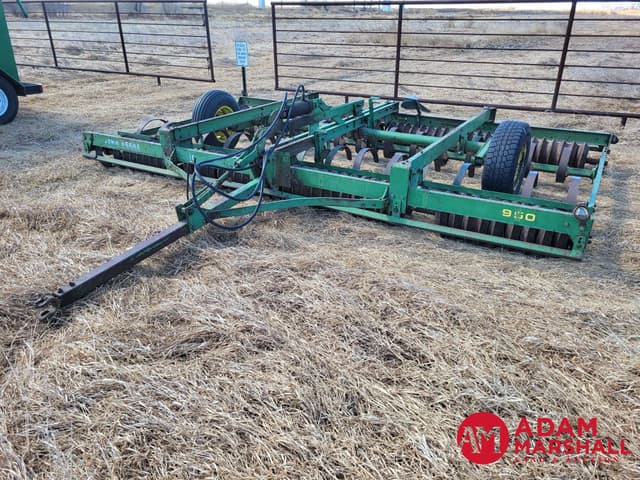 Image of John Deere 950 equipment image 1