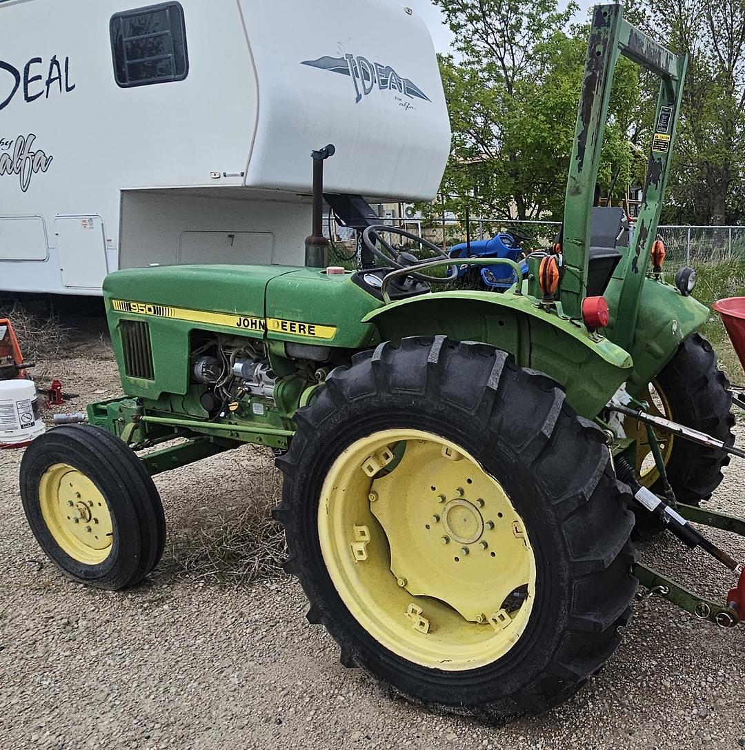 Image of John Deere 950 Primary image