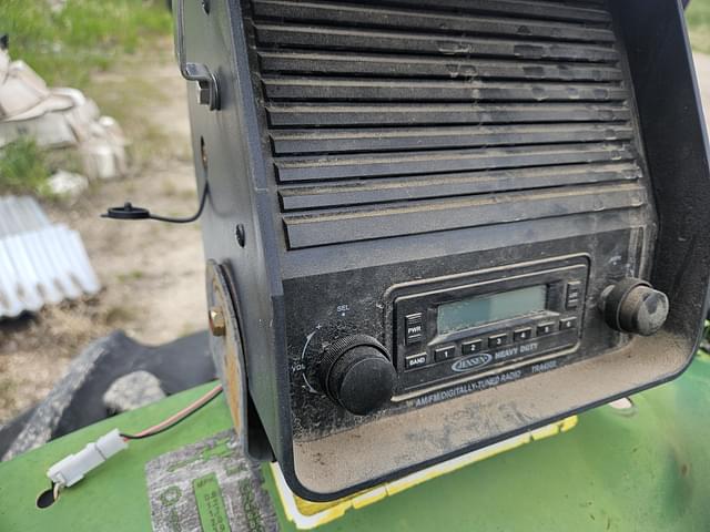 Image of John Deere 950 equipment image 2