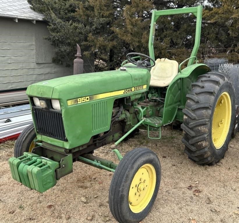 John Deere 950 Equipment Image0