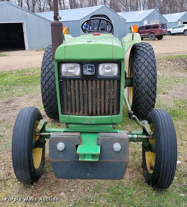 Image of John Deere 950 equipment image 1