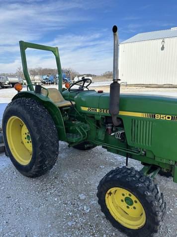 Main image John Deere 950