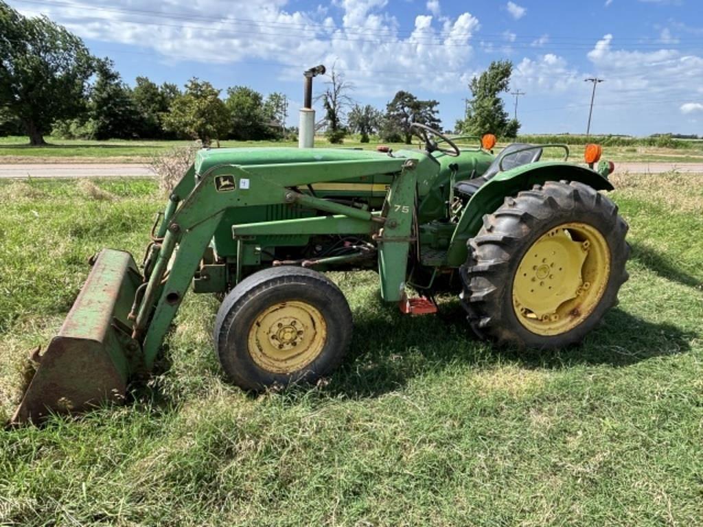 Image of John Deere 950 Primary image