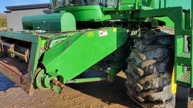 Image of John Deere 9500 equipment image 2
