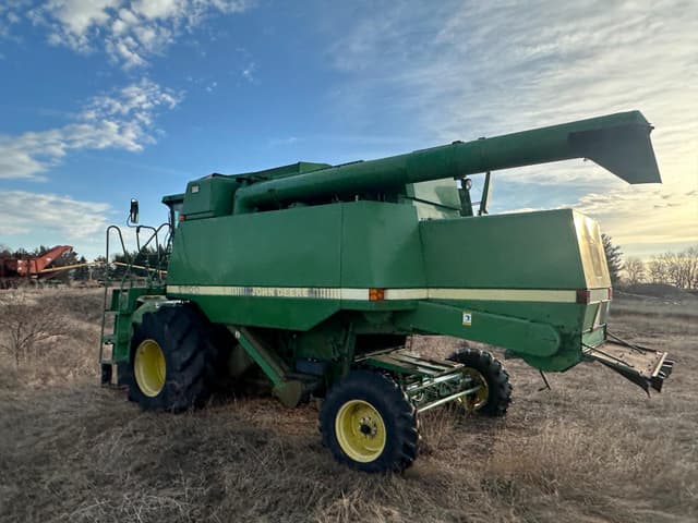 Image of John Deere 9500 equipment image 1