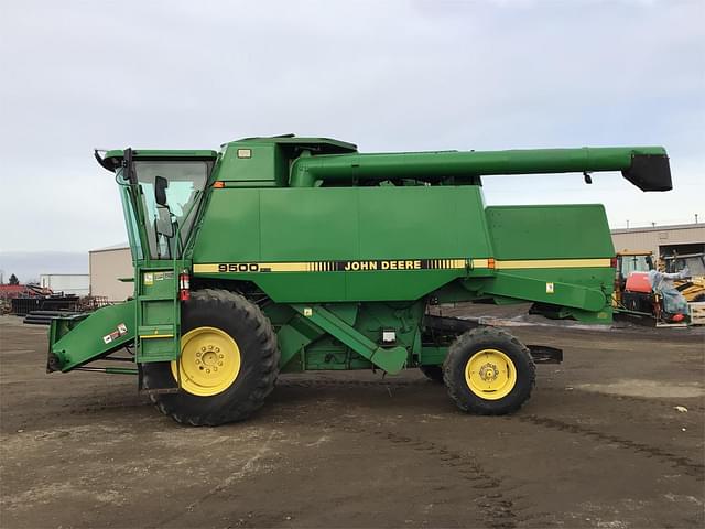 Image of John Deere 9500 equipment image 2