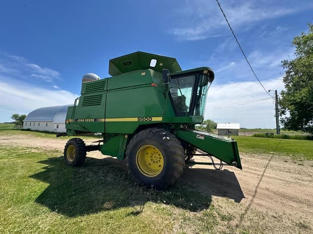 Image of John Deere 9500 equipment image 2
