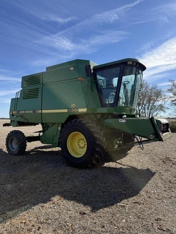 John Deere 9500 Equipment Image0