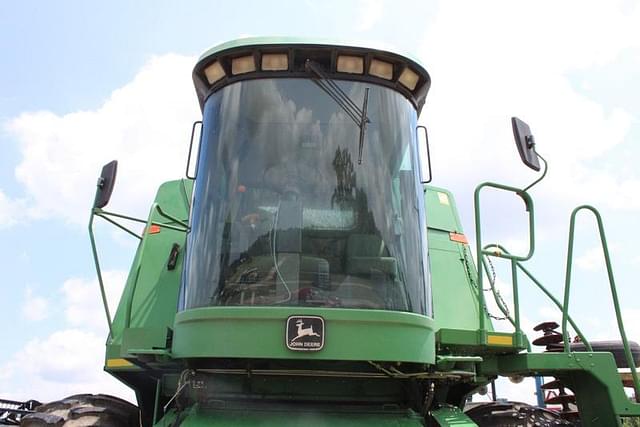 Image of John Deere 9500 equipment image 2