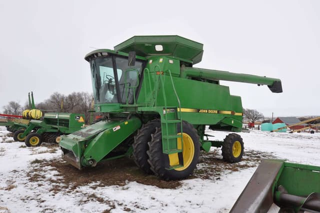 Image of John Deere 9500 equipment image 1