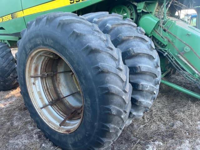 Image of John Deere 9500 equipment image 4