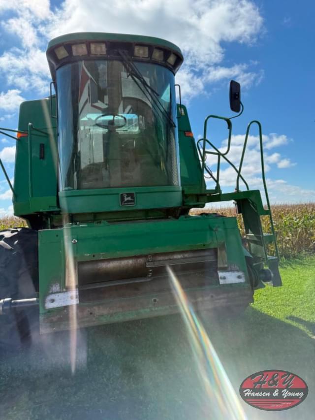 Image of John Deere 9500 equipment image 2