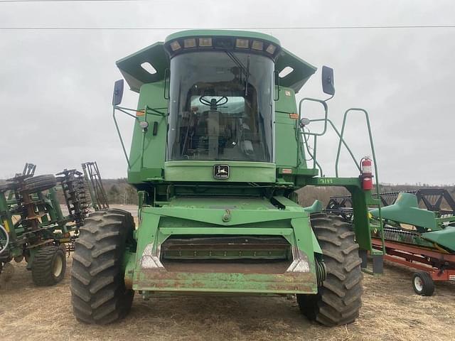 Image of John Deere 9500 equipment image 1