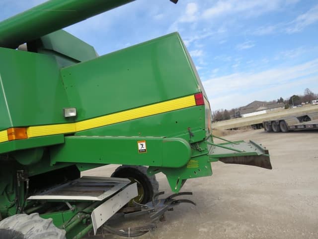 Image of John Deere 9510 equipment image 3