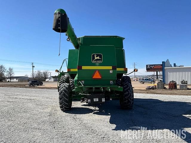 Image of John Deere 9510 equipment image 3