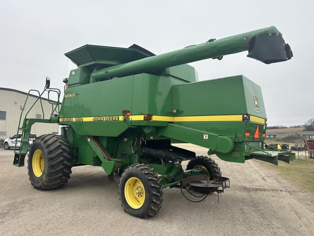 Image of John Deere 9510 equipment image 3