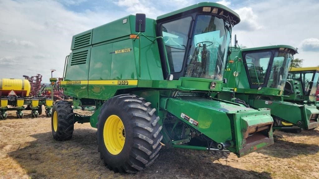 John Deere 9510 Equipment Image0