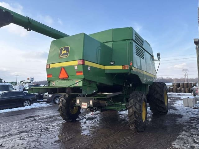 Image of John Deere 9510 equipment image 3