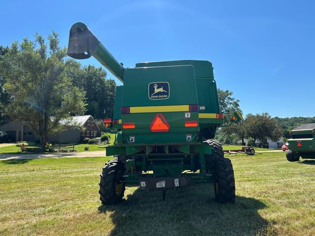 Image of John Deere 9510 equipment image 4