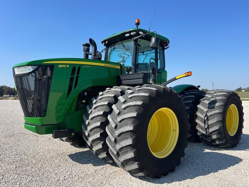 John Deere 9510R Equipment Image0