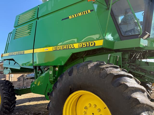 Image of John Deere 9510SH equipment image 1