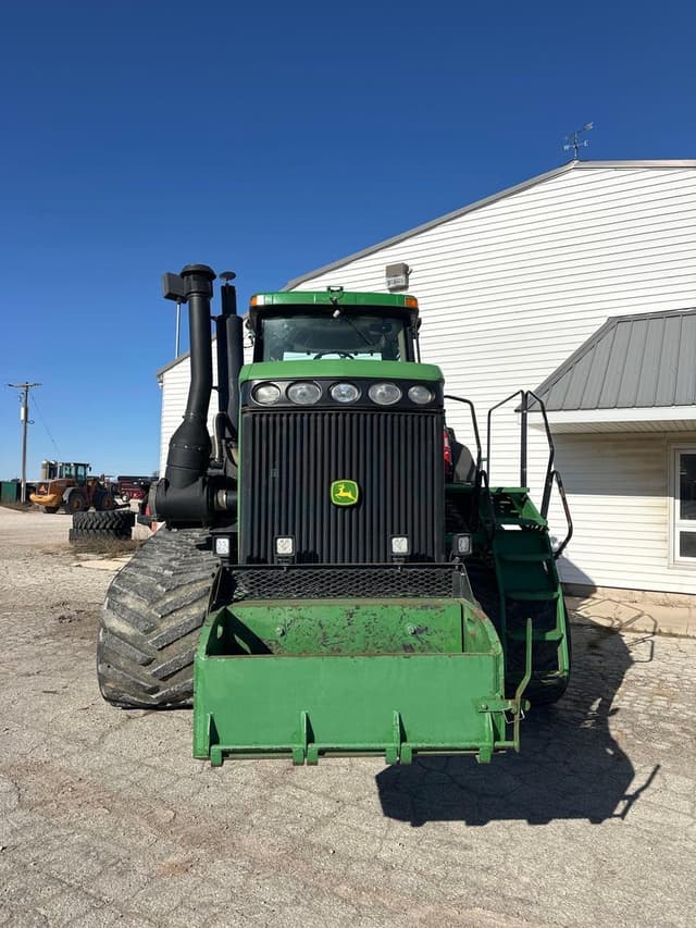 Image of John Deere 9520T equipment image 1