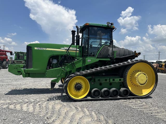 Image of John Deere 9520T equipment image 2