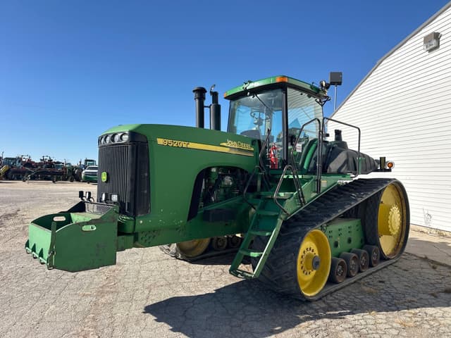 Image of John Deere 9520T equipment image 2