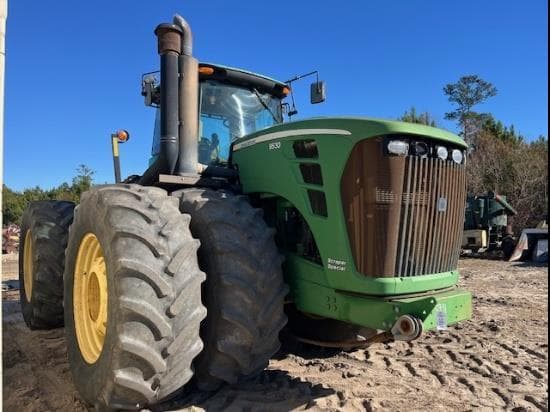 Image of John Deere 9530 equipment image 1