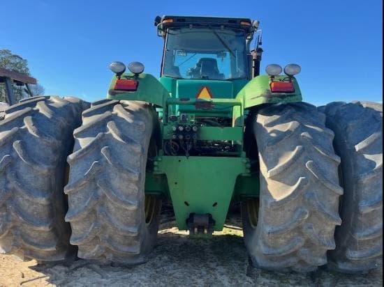 Image of John Deere 9530 equipment image 4