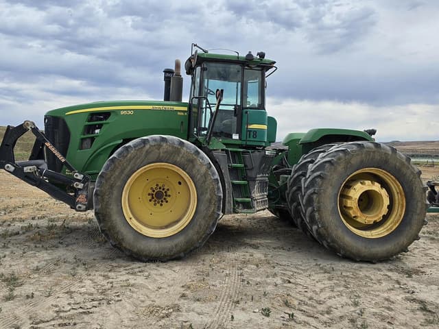 Image of John Deere 9530 equipment image 3