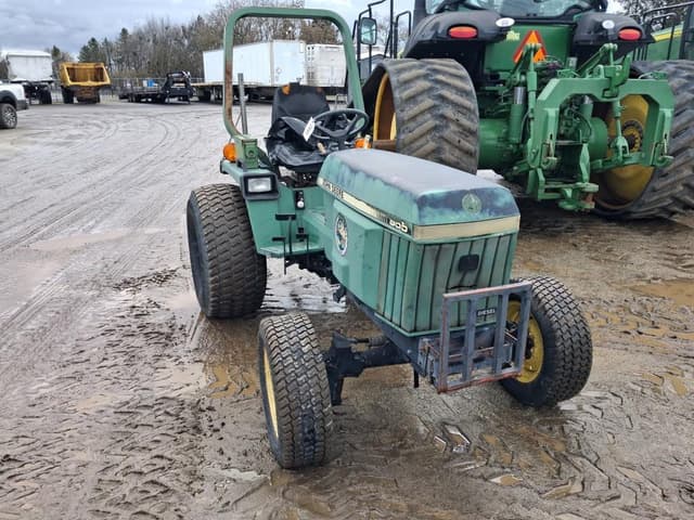 Image of John Deere 955 equipment image 2