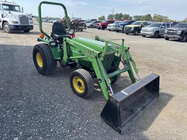 Image of John Deere 955 equipment image 3