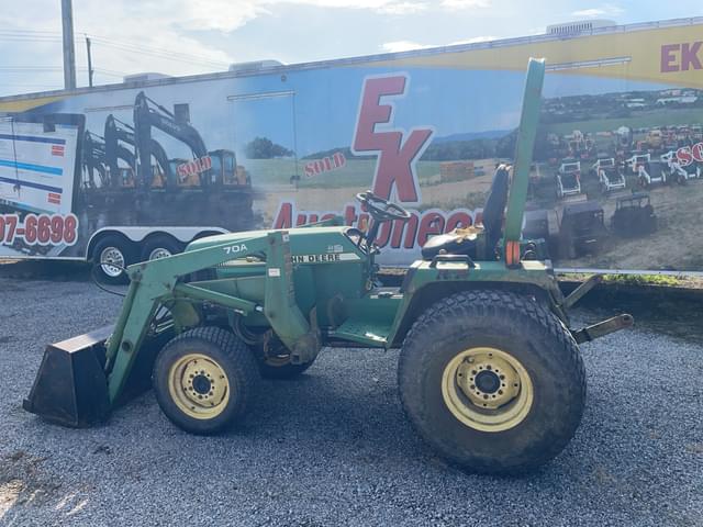 Image of John Deere 955 equipment image 2