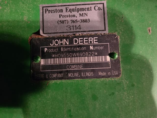 Image of John Deere 9550 equipment image 1
