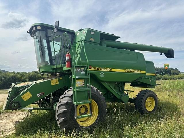 Image of John Deere 9550 equipment image 1