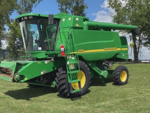 2001 John Deere 9550 Image