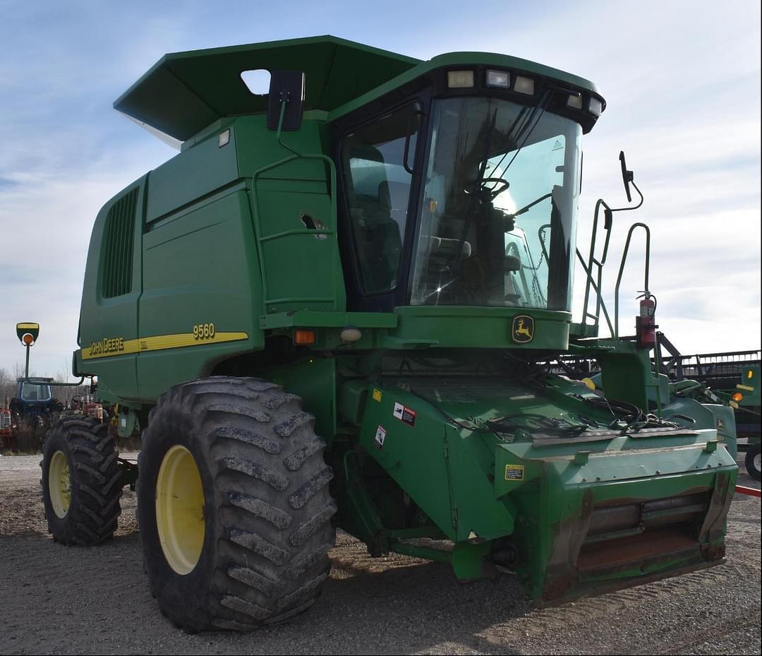 Image of John Deere 9560 Primary image