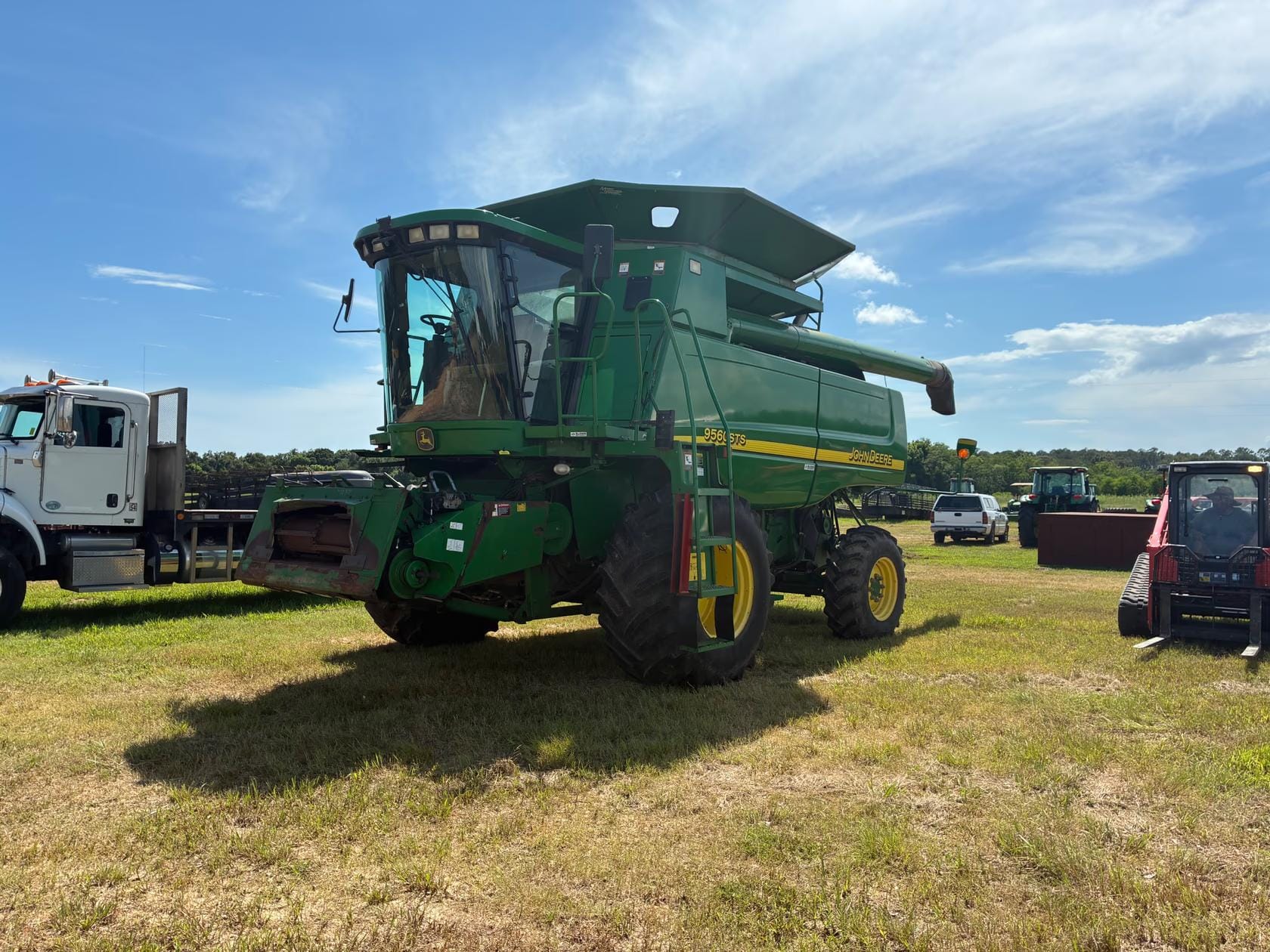 John Deere 9560 Equipment Image0