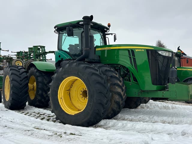 Image of John Deere 9560R equipment image 1