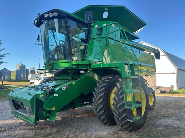 Image of John Deere 9560 STS equipment image 2