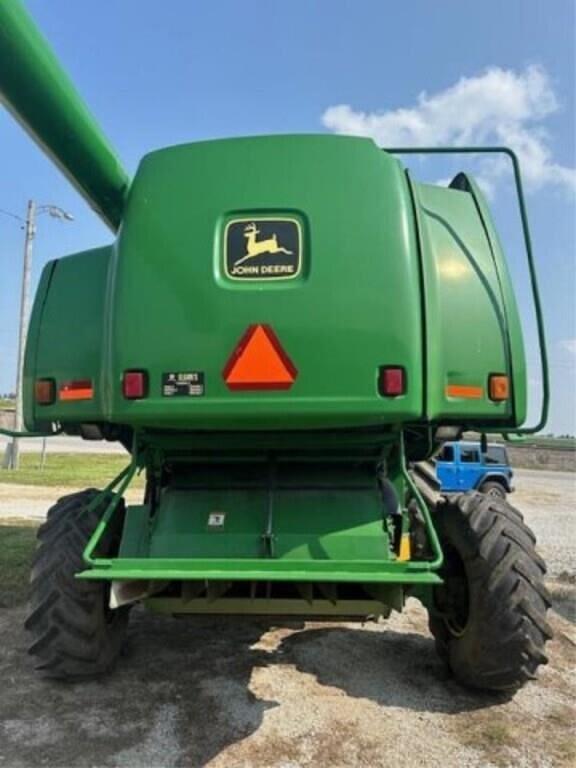 Image of John Deere 9560 STS equipment image 3