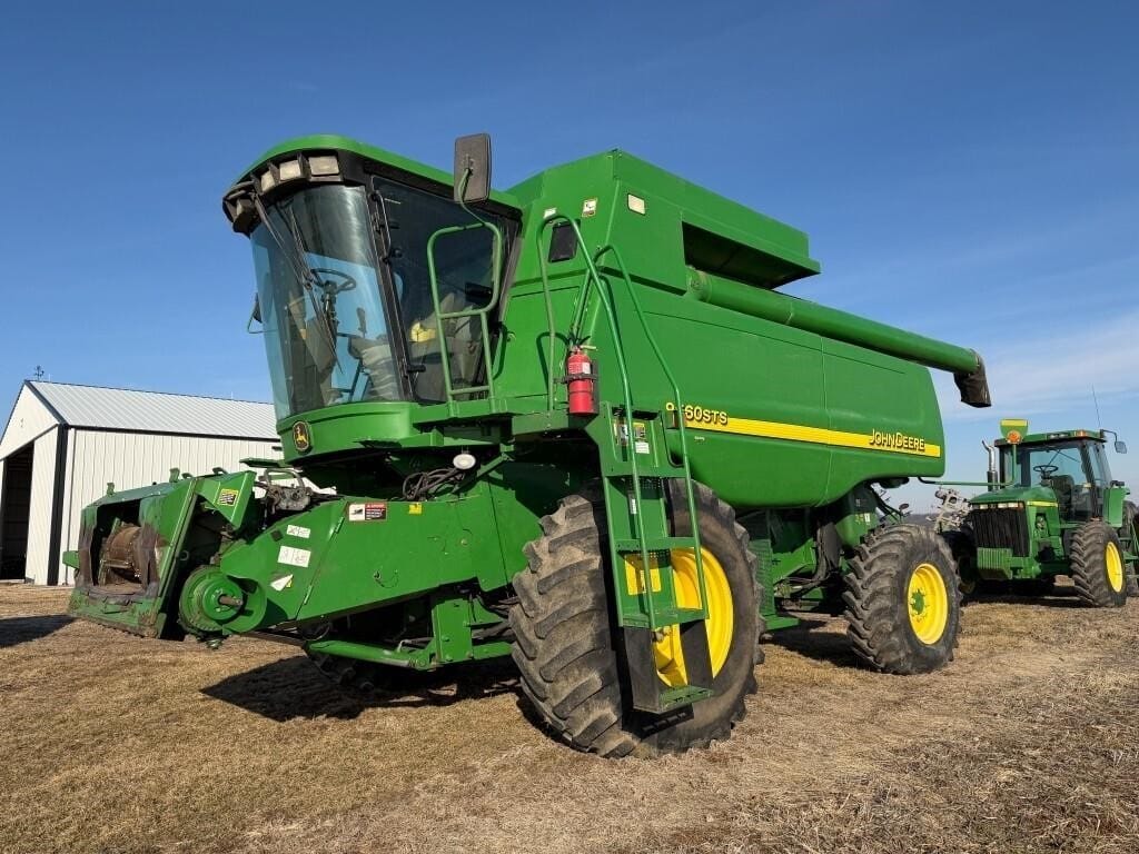 John Deere 9560 STS Equipment Image0