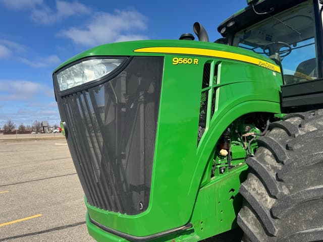 Image of John Deere 9560R equipment image 2