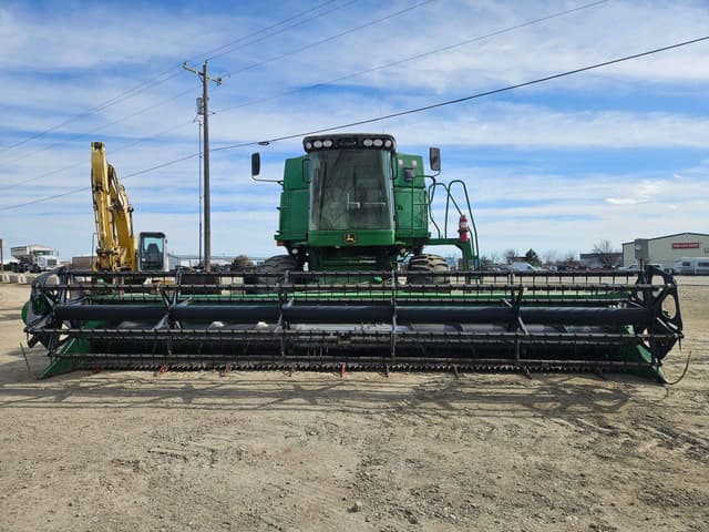 Image of John Deere 9560 STS equipment image 2